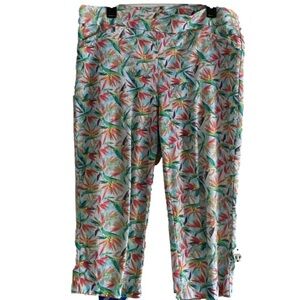 CORAL Bay Capri Pull On Spandex Panel Tropical Print Women’s Size 16